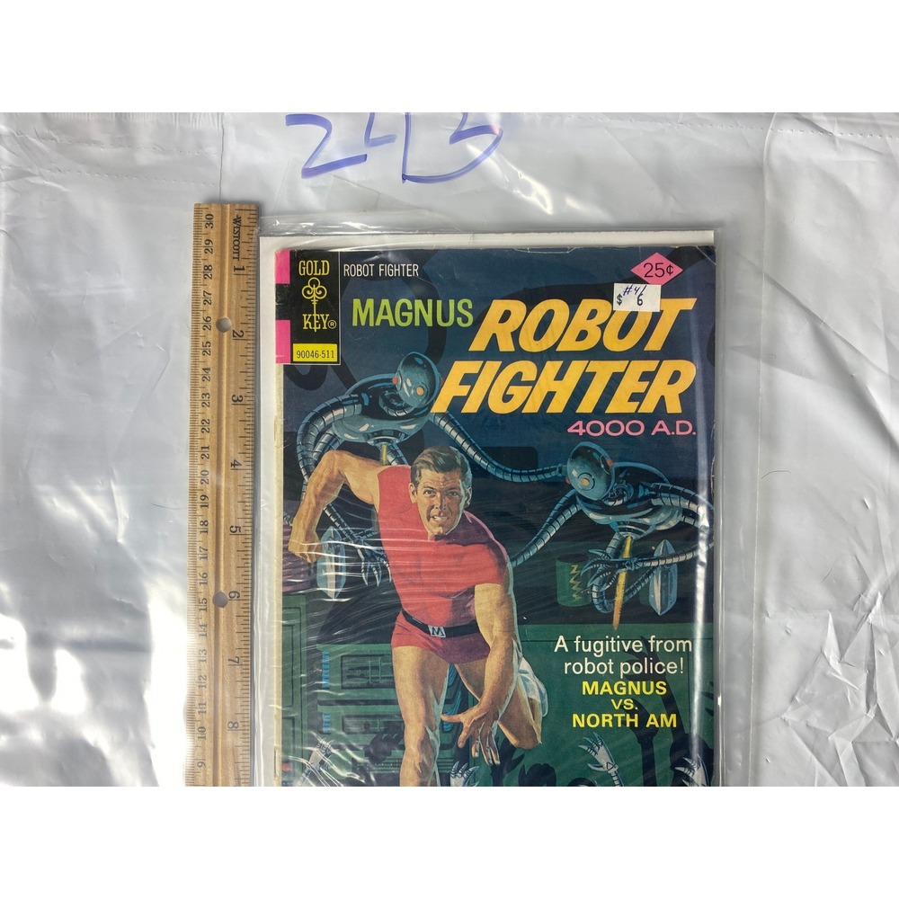 Magnus Robot Fighter 4000 AD Comic Book Gold‎ Key Comics 25 Cents